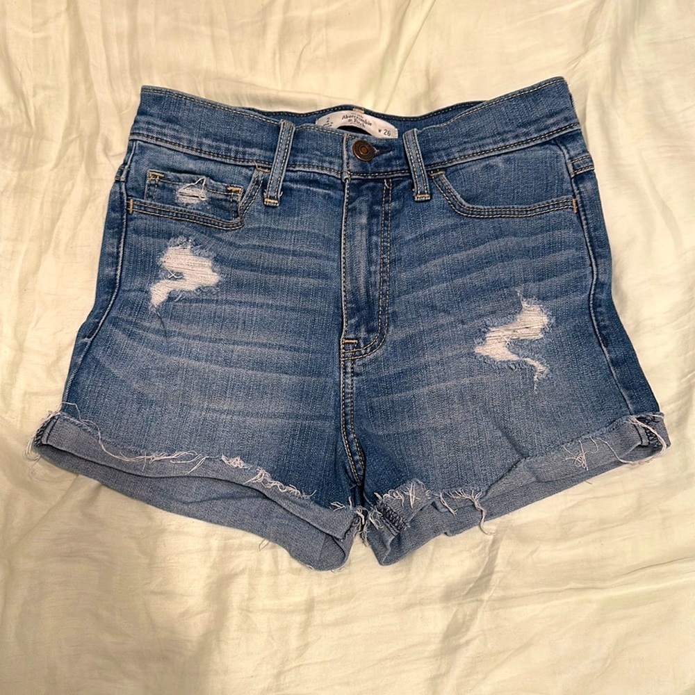 Abercrombie and Fitch | denim short | size 26 (2)